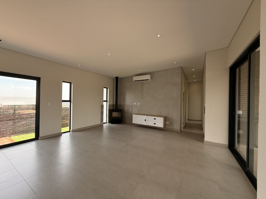 3 Bedroom Property for Sale in Helderzicht Eco Estate North West